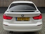 BMW 3-Serie Gran Turismo 320i High Executive Automaat | Leer | Stoelverwarming | Cruise & climate control | Head-up display | Keyless entry | Trekhaak afneembaar | Getint glas | LED verlichting | Parkeersensoren achter
