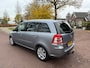 Opel Zafira 2.2 Cosmo Airco / Navi / Cruise / Parkeersensor / NAP / APK
