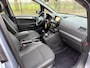 Opel Zafira 2.2 Cosmo Airco / Navi / Cruise / Parkeersensor / NAP / APK