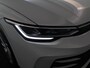 Volkswagen Golf 1.5 TSI Life Edition 116 pk | Verlengde garantie | Navigatie via App | Panoramadak | Parkeersensoren | Autom. airco (3 zones) | Stoelverwarming |