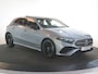 Mercedes-Benz A-klasse 180 Business Solution AMG | AMG Line Plus | Nightpakket | Panoramadak | Head-up display | Stoelverwarming | 360° camera | Dodehoek assistent |