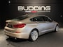BMW 5-Serie GT Gran Turismo 535xi High Exe | Adap Cruise | Head-up | Pano | Trekhaak