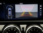 Mercedes-Benz A-klasse 250 e AMG Plug-In Hybride Trekhaak | AMG Line | Night Pakket | Alarm Klasse 3 | Dodehoekassistent | Distronic | Apple CarPlay | Sfeerverlichting. Inclusief 24 maanden Mercedes-Benz Certified garantie voor Europa.