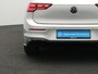 Volkswagen Golf 1.5 eTSI 150 pk DSG R-Line | Panoramadak | IQ Light | Stuur-/stoelverwarming | Achteruitrijcamera | Navigatie | Keyless Entry