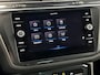 Volkswagen Tiguan 1.5 150pk TSI R-Line Business Trekhaak inklapbaar | Adaptive cruise control | Navigatie 'Discover Media'
