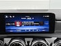 Mercedes-Benz A-klasse 250 e Business Solution AMG AMG Line | NIght Pakket | Panorama Schuif-Kanteldak | Sfeerverlichting | Head-up display | Apple CarPlay | Keyless-Go | Dodehoekassistent. Inclusief 24 maanden Mercedes-Benz Certified garantie voor Europa.