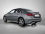 Mercedes-Benz A-klasse 250 e Business Solution AMG AMG Line | NIght Pakket | Panorama Schuif-Kanteldak | Sfeerverlichting | Head-up display | Apple CarPlay | Keyless-Go | Dodehoekassistent. Inclusief 24 maanden Mercedes-Benz Certified garantie voor Europa.