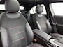 Mercedes-Benz A-klasse 250 e Business Solution AMG AMG Line | NIght Pakket | Panorama Schuif-Kanteldak | Sfeerverlichting | Head-up display | Apple CarPlay | Keyless-Go | Dodehoekassistent. Inclusief 24 maanden Mercedes-Benz Certified garantie voor Europa.