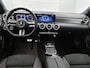 Mercedes-Benz A-klasse 250 e Business Solution AMG AMG Line | NIght Pakket | Panorama Schuif-Kanteldak | Sfeerverlichting | Head-up display | Apple CarPlay | Keyless-Go | Dodehoekassistent. Inclusief 24 maanden Mercedes-Benz Certified garantie voor Europa.