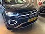 Volkswagen T-Roc 1.5TSI 150PK AUTOMAAT STYLE PLUS Navi Carplay | Adapt.Cruise | Electr.Klep | Camera | Keyless | Stoel/stuurverw. | IQ Light |