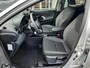 Toyota Yaris 1.5 Hybrid STYLE BLIND SPOT KEYLESS STOELVERW PARK-SENSOREN APPLE/ANDROID PRIVACY GLASS