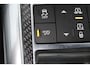 Land Rover Range Rover Sport 5.0 V8 Supercharged SVR | 551PK | Panorama dak | Carbon interieur | Luchtvering | Meridian Audio| F1 flippers | Elektr. trekhaak | Alcantara hemel zwart | Elektrisch verstelbare stoelen met memory | Schaalstoelen + verwarming en ventilatie | Uitlaat klepsysteem | Keyless GO | Standkachel | Stuurverwarming | Achterbank verwarmd | Dodehoekdetectie | Apple carplay |
