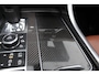 Land Rover Range Rover Sport 5.0 V8 Supercharged SVR | 551PK | Panorama dak | Carbon interieur | Luchtvering | Meridian Audio| F1 flippers | Elektr. trekhaak | Alcantara hemel zwart | Elektrisch verstelbare stoelen met memory | Schaalstoelen + verwarming en ventilatie | Uitlaat klepsysteem | Keyless GO | Standkachel | Stuurverwarming | Achterbank verwarmd | Dodehoekdetectie | Apple carplay |