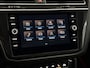 Volkswagen Tiguan 1.5 TSI ACT R-line Camera, Navi, Keyless start, Winterpakket, Cruise control, A start stop, Massage stoelen, Sportief velgen