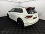 Volkswagen Tiguan 1.5 TSI ACT R-line Camera, Navi, Keyless start, Winterpakket, Cruise control, A start stop, Massage stoelen, Sportief velgen