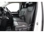 Toyota ProAce Worker 2.0 D-4D Black Line | Trekhaak | Navigatie | Dubbele schuifdeur | Imperiaal | 3-zits | Cruise Control | Clima | Parkeersensoren achter | Apple Carplay / Android Auto | Xenon | 17 inch