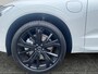 Volvo XC60 T8 Plug-in hybrid AWD Ultra Black Edition | FULL OPTION | Luchtvering | Bowers & Wilkins | Gelaagd glas