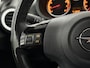 Opel Corsa 1.4-16V Airco, Parkeersensoren, Stoelverwarming, Radio, Sportief velgen, Mistlamp