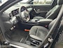 Mercedes-Benz A-klasse 180 Business Solution AMG