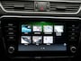 Skoda Superb Combi 1.4 TSI iV Business Edition Navigatie - Clima - Dodehoek detectie - Voorstoelen en achterbank verwarmd