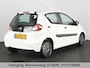 Toyota Aygo 1.0 VVT-i Comfort . AIRCO . ELEKTRISCHE RAMEN VOOR . RADIO-CD/MP3 SPELER .