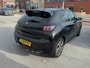 Peugeot 208 1.2 PureTech Allure | Automaat | Navigatie | Panoramadak | 3D Instrumentenpaneel | 13.000km | Uniek |
