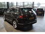 Volkswagen Tiguan 2.0 TDI R-LINE navi leer pano camera trekhaak 19 inch !!