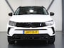 Opel Grandland 1.2 130PK Turbo Level 2 | AUTOMAAT | AppleCarPlay/AndroidAuto | Cruise Control | Camera | Stoel, Stuur & Voorruit verwarmd | AGR-Stoelen | Parkeersensoren | Two-tone | Isofix | Privacy Glass |
