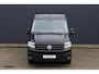 Volkswagen Crafter Exclusive L3H3 140pk automaat | Nieuw Model | BPM vrij | Achteruitrijcamera | LED koplampen | Navigatie | Stuurwiel verwarmd | Park Assist | Trekhaak | Climatronic | Adaptive Cruise Control | Apple CarPlay / Android auto | DAB | 17 inch lichtmetalen velgen | Grootlichtassistent | Multifunctioneel stuurwiel
