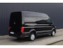 Volkswagen Crafter Exclusive L3H3 140pk automaat | Nieuw Model | BPM vrij | Achteruitrijcamera | LED koplampen | Navigatie | Stuurwiel verwarmd | Park Assist | Trekhaak | Climatronic | Adaptive Cruise Control | Apple CarPlay / Android auto | DAB | 17 inch lichtmetalen velgen | Grootlichtassistent | Multifunctioneel stuurwiel