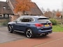 BMW iX3 High Executive 80 kWh | Panoramadak | 360 Camera | Trekhaak | Sfeerverlichting | Head-Up Display | Harman Kardon |