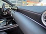 Mercedes-Benz A-klasse 180 d AMG | Widescreen | Camera | Sfeer | Carplay