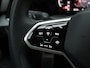 Volkswagen Golf 1.5 eTSI 150pk R-Line | Afneembare trekhaak | Achteruitrijcamera | Stoelverwarming |