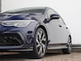 Volkswagen Golf 1.5 eTSI 150pk R-Line | Afneembare trekhaak | Achteruitrijcamera | Stoelverwarming |