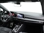 Volkswagen Golf 1.5 eTSI 150pk R-Line | Afneembare trekhaak | Achteruitrijcamera | Stoelverwarming |