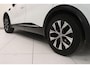 Renault Captur 1.6 E-Tech full hybrid 145 techno | Adaptieve cruise control | schuif-kanteldak | Camera | Trekhaak | All Season banden | Climate control | Navigatie 9,3" |