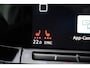 Volkswagen Golf 1.0 eTSI Life 81KW/110PK DSG, afneembare trekhaak, Vier seizoenenbanden, privacy glas, navigatie, winterpakket stoelverwarming, pdc voor en achter, bi colour velgen, stuurwielverwarming, ACC, discover navigatie, carplay