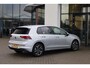 Volkswagen Golf 1.0 eTSI Life 81KW/110PK DSG, afneembare trekhaak, Vier seizoenenbanden, privacy glas, navigatie, winterpakket stoelverwarming, pdc voor en achter, bi colour velgen, stuurwielverwarming, ACC, discover navigatie, carplay