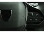 Peugeot 2008 1.2 100 pk Allure | Navigatie Via App | Climate Controle |  Apple Carplay/Android Auto |