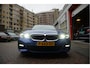 BMW 3-Serie 330i Business Edition Plus M-SPORT | BTW | NL AUTO | LASER | LEER | PANORAMADAK | Sfeer | BMW Dealer onderhouden | Topstaat |