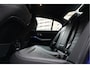 BMW 3-Serie 330i Business Edition Plus M-SPORT | BTW | NL AUTO | LASER | LEER | PANORAMADAK | Sfeer | BMW Dealer onderhouden | Topstaat |