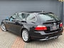 BMW 5-Serie Touring 523i Business Line Lci | Aut | Leer | Trekhaak | Navi | Cruise
