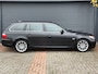 BMW 5-Serie Touring 523i Business Line Lci | Aut | Leer | Trekhaak | Navi | Cruise