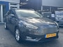 Ford Focus Wagon 1.0 125PK TITANIUM | DEALER OH! | STOEL + STUURVERWARMING | NAVI | CLIMA | CRUISE | TREKHAAK | VOORRUITVERWARMING | PRACHTIGE STAAT!
