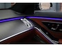 Mercedes-Benz S-klasse 580 e 4MATIC Lang AMG Line | Airmatic | Distronic+ | Chauffeurspakket | Memory | Stoelventilatie V+A | Burmester | Soft-Close | Digital Light | Vlakkenverwarming | HUD | Zonweringspakket |