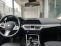 BMW 3-Serie Touring 320i Business Edition Plus | AUTOMAAT | TREKHAAK | CARPLAY/ANDROID | CAMERA | STOEL/STUURVERWARMING | NAVI | CRUISE CONTROL | CLIMATE CONTROL | PDC V+A | LMV 18'' | ELEKTR. ACHTERKLEP | BLUETOOTH