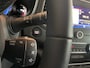 Renault Megane 1.5 dCi Bose Airco - Cruise control - Parkeersensoren voor en achter - Navigatiesysteem - Keyless entry - Mistlampen voor -  Bluetooth - Rijstrooksensor - Stuurmultifunctioneel - Elektrische ramen voor en - Zeer weinig kilometers