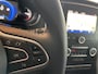 Renault Megane 1.5 dCi Bose Airco - Cruise control - Parkeersensoren voor en achter - Navigatiesysteem - Keyless entry - Mistlampen voor -  Bluetooth - Rijstrooksensor - Stuurmultifunctioneel - Elektrische ramen voor en - Zeer weinig kilometers