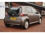 Toyota Aygo 1.0 VVT-i Now+Airco+elek-ramen+cv Lock = TOP !!
