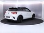 Volkswagen T-Roc 1.5 TSI R-Line 150PK Automaat (DSG) | Black Style | Massagestoel | Elektrische achterklep | Keyless entry |